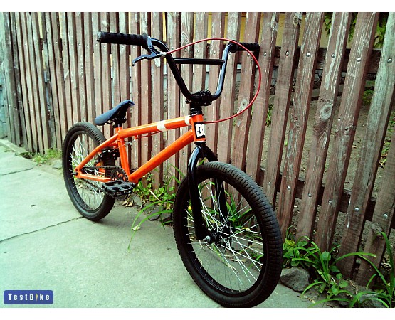 Mongoose Subject 2010, dOmiibts képe BMX